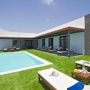 villa-jimena.puertodelcarmen-hotels.org/